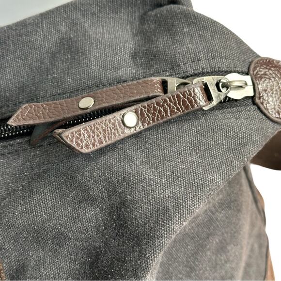 K2 Classic Dark Grey Brown Trim Light Travel Carry All - Picture 4 of 10